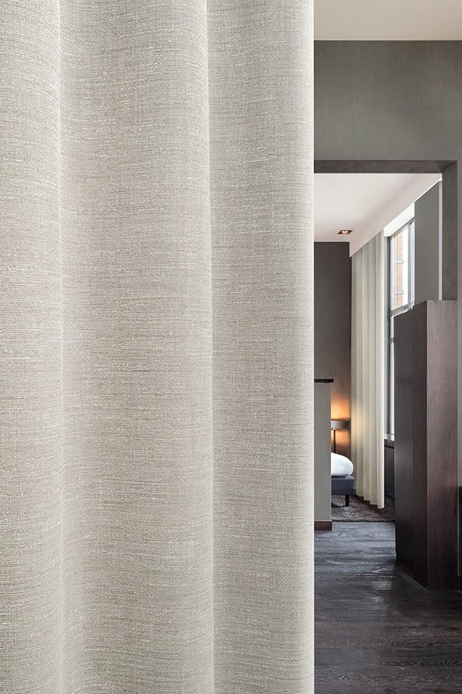 vescom-rona-curtain-fabric