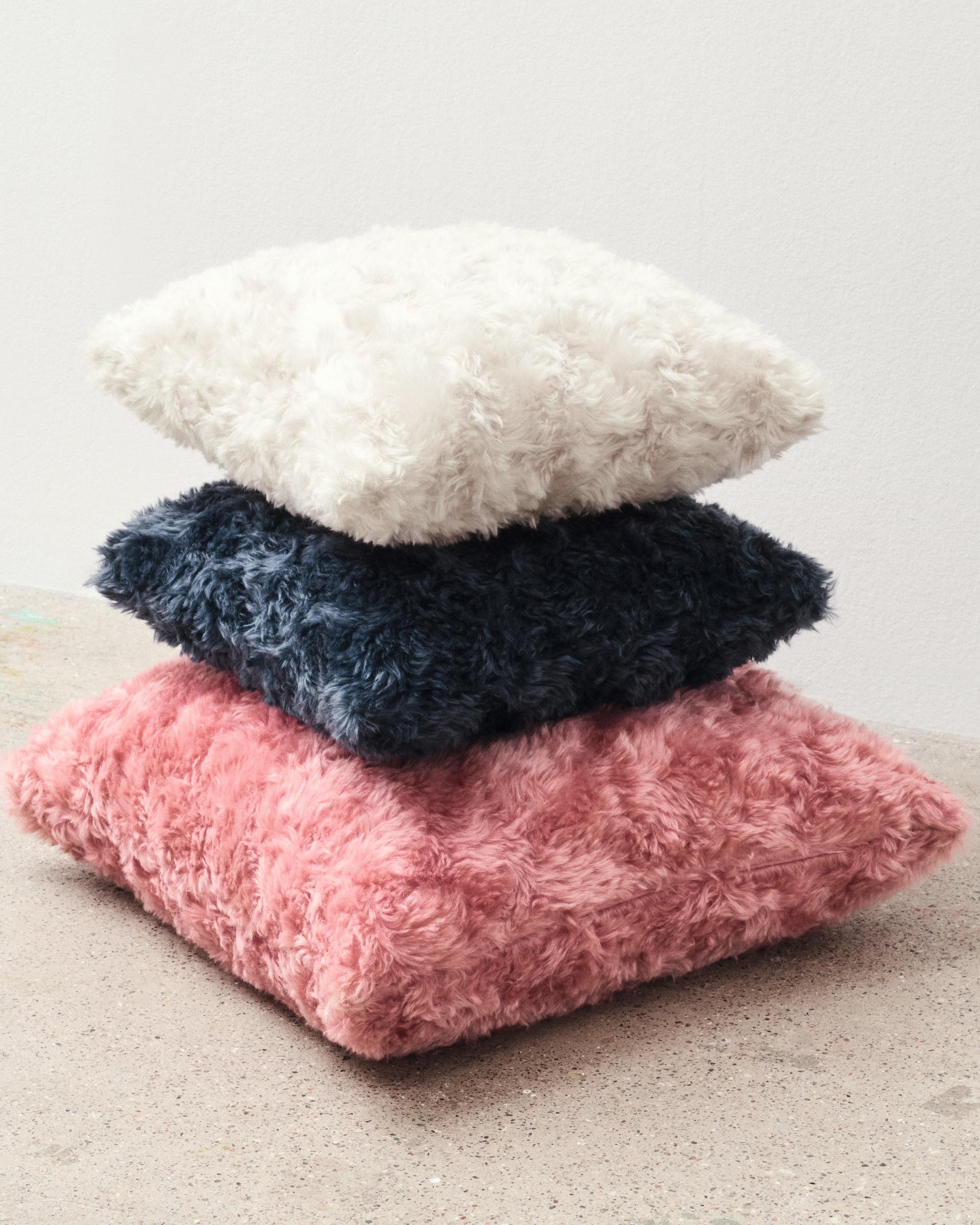 Kvadrat Argo 2 Upholstery Fabric
