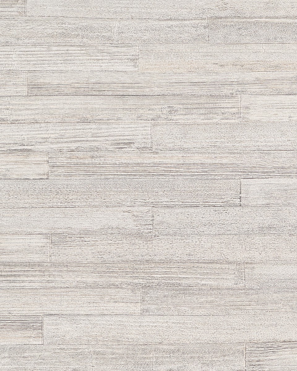 32300