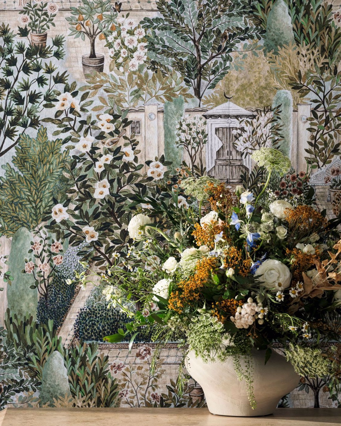 Sanderson Carpet Garden Wallpaper