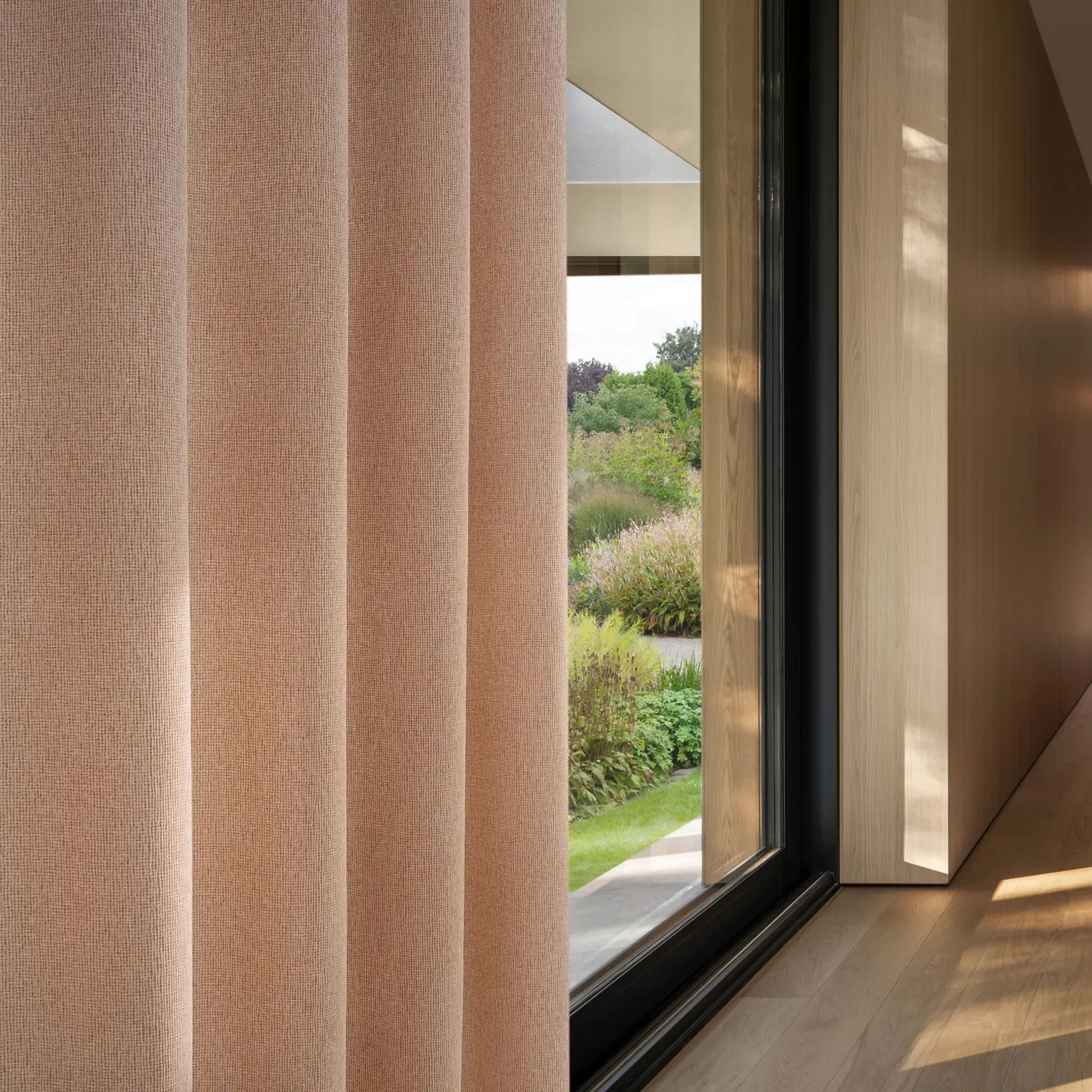 Vescom Heather Curtain Fabric