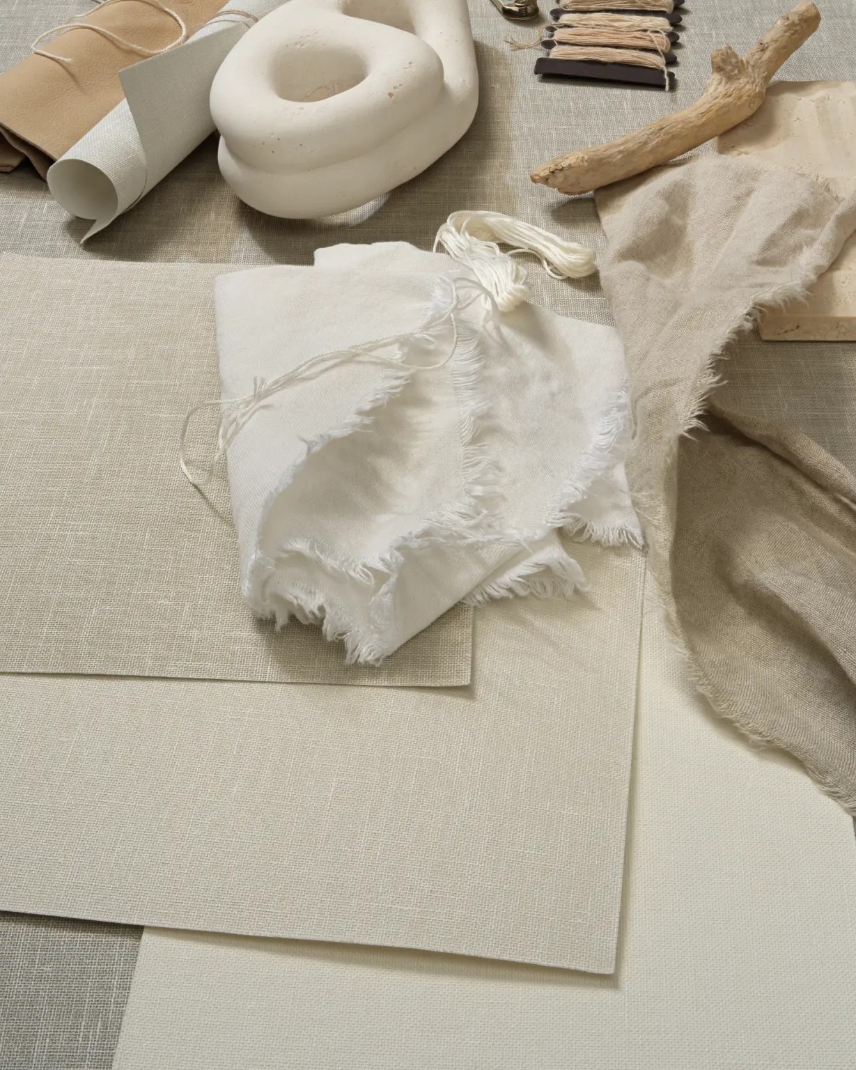 Vescom Lenira Wallcoverings