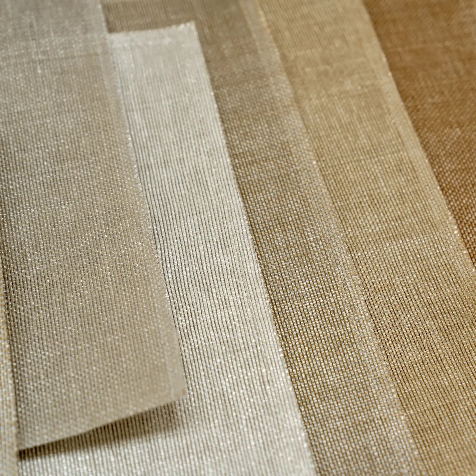 Vescom Strie Wallcoverings